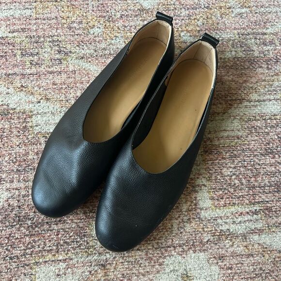 Everlane Shoes - Everlane The Day Glove in Black Leather